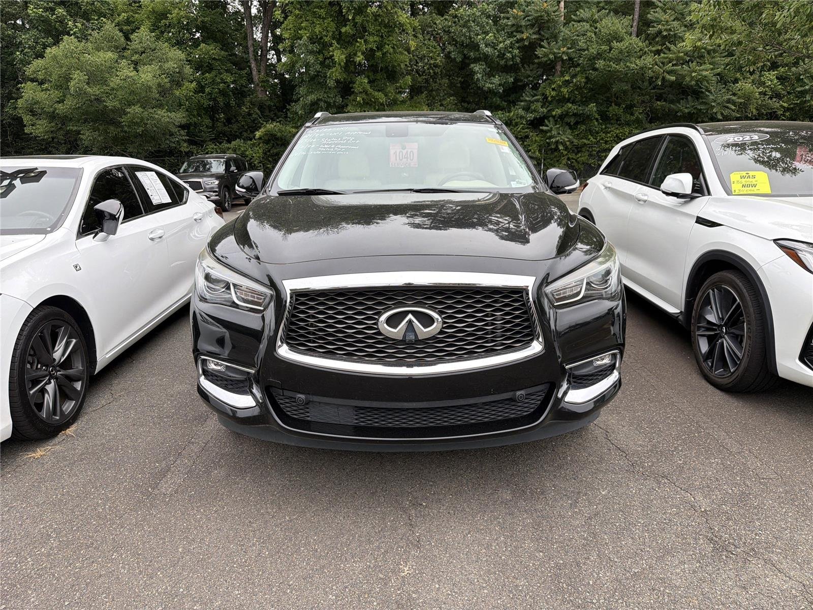 Used 2018 Black Obsidian INFINITI  image 2