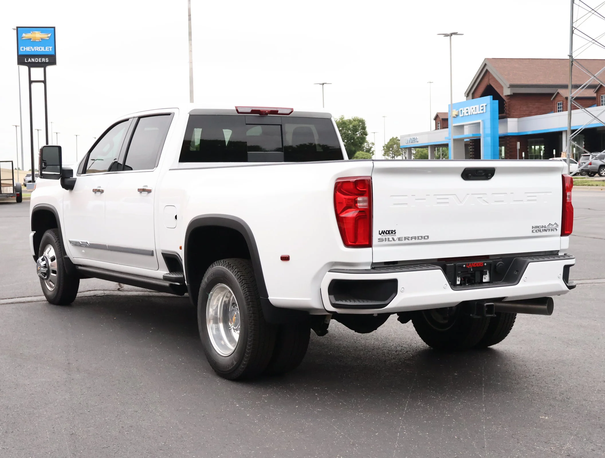 2026 Chevrolet Silverado 3500 HD High Country - Photo 6