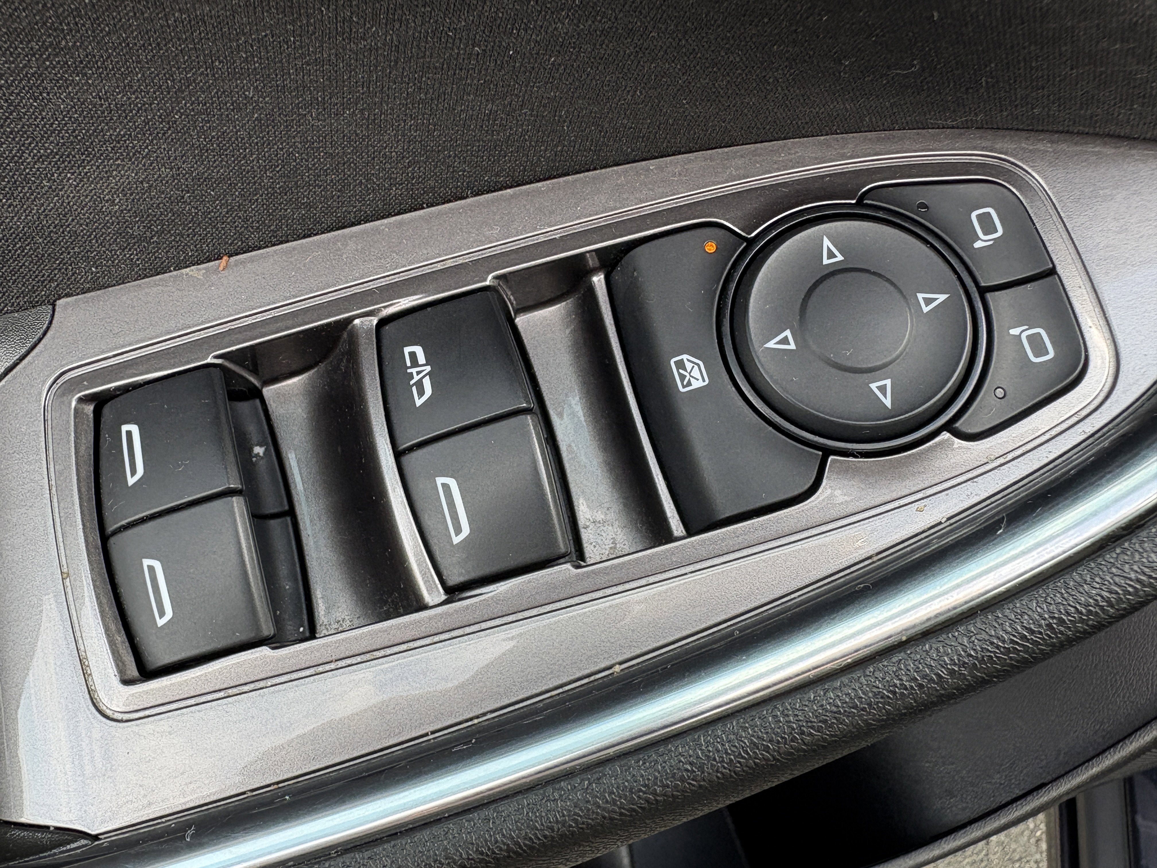 Used 2022 Dark Ash Metallic Chevrolet LT image 16