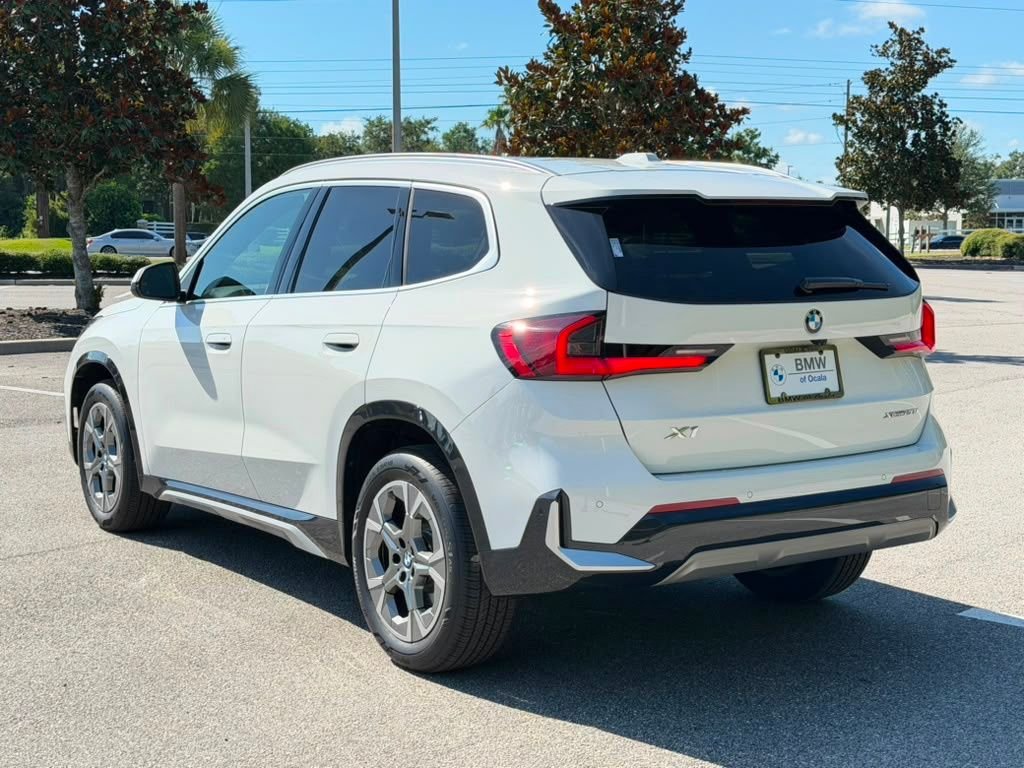 Certified Used 2026 Alpine White BMW xDrive28i image 3