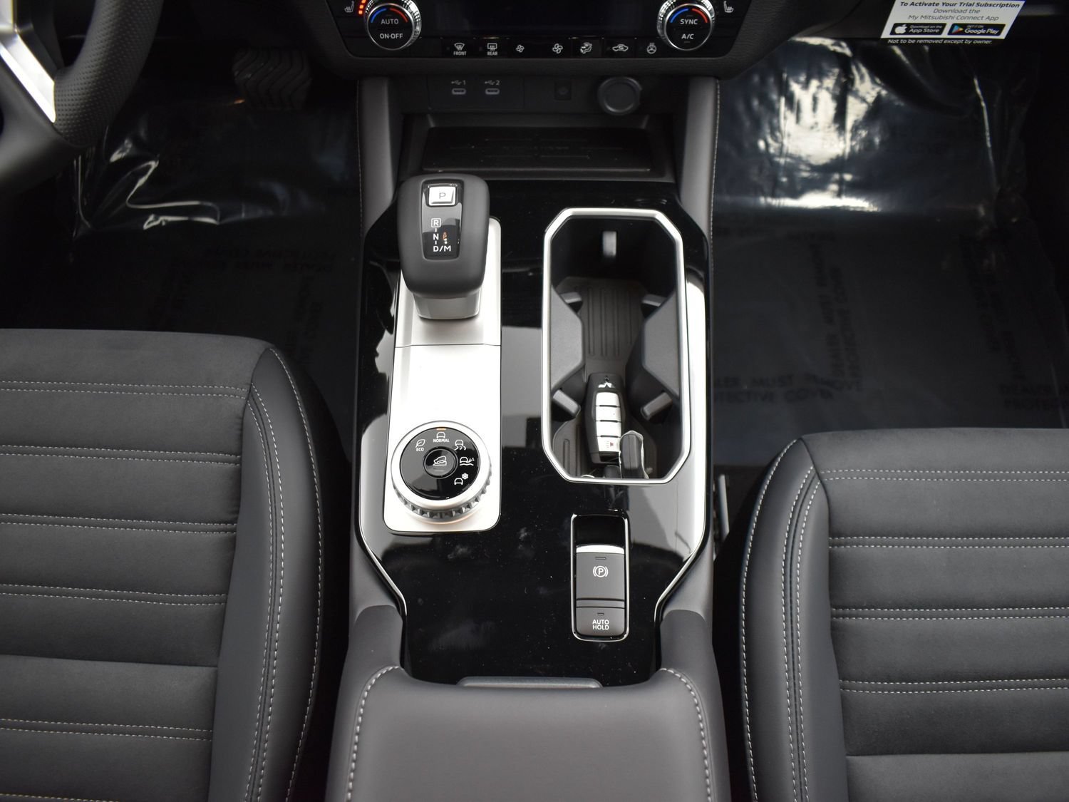 New 2026 Graphite Gray Mitsubishi SE 1.5T 2WD image 17