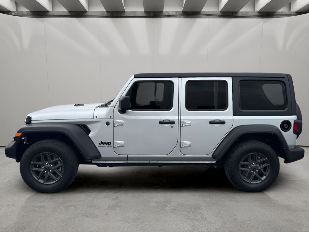 Used 2024 Silver Zynith Clearcoat Jeep Sport S image 2