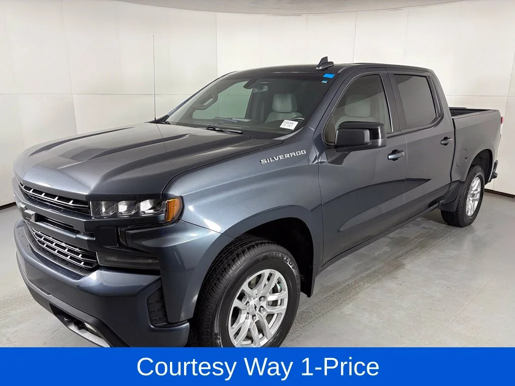 Used 2021 Gray Chevrolet RST image 5