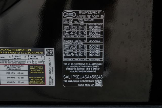 Used 2025 Black Land Rover SE image 70