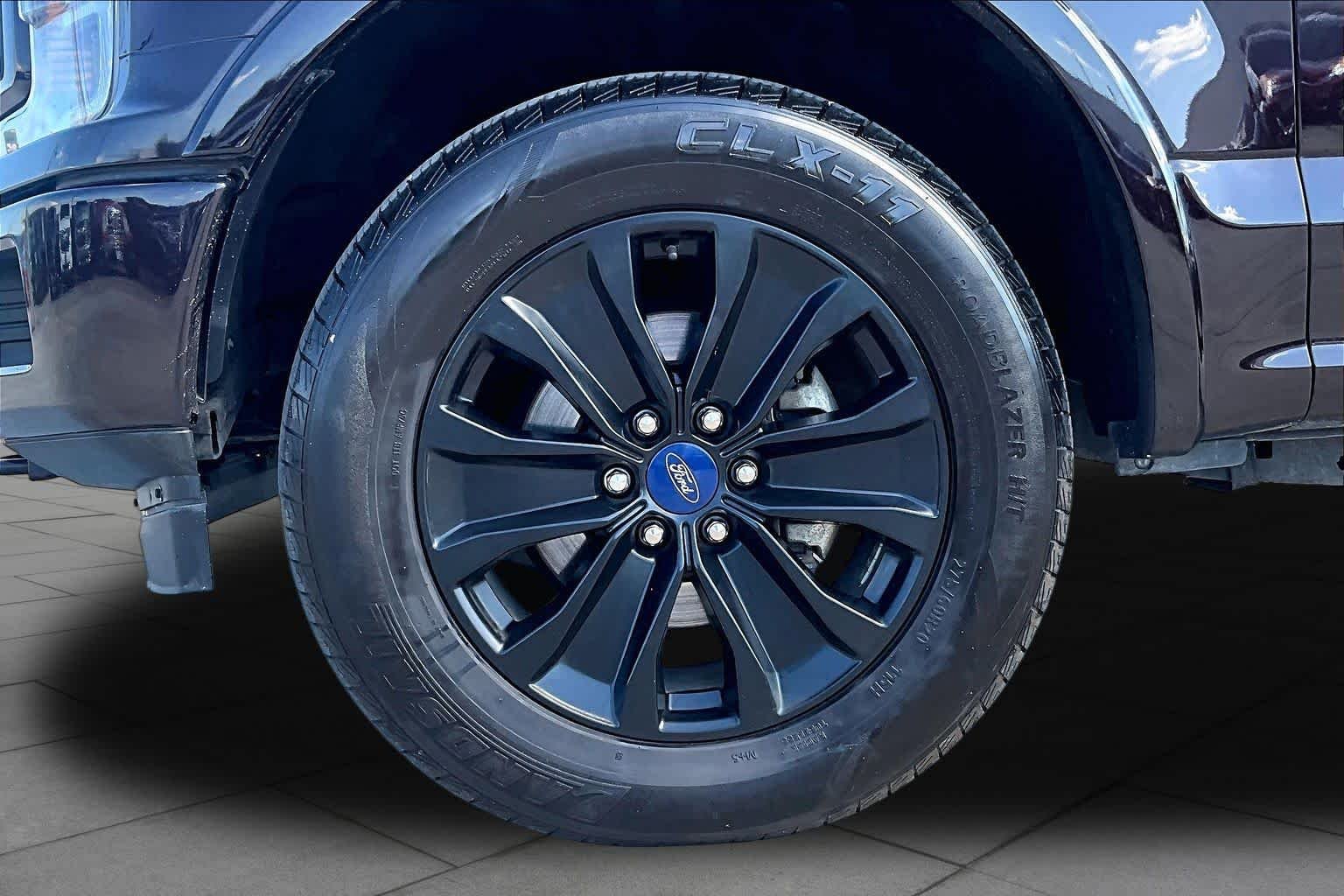 Used 2019 Magma Red Ford LARIAT image 11