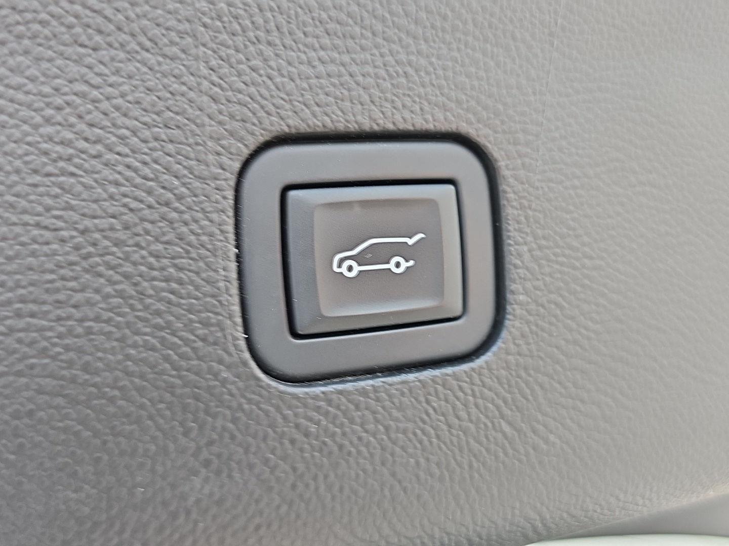 Used 2023 EMPEROR BLUE META BUICK PREMIUM image 35