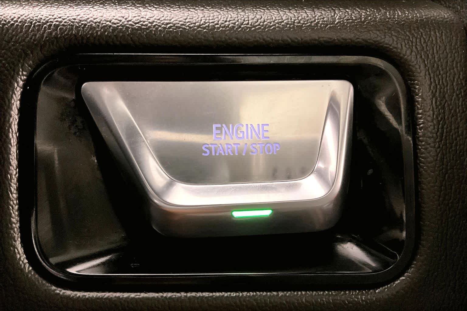 2026 GMC Yukon XL Denali - Photo 31