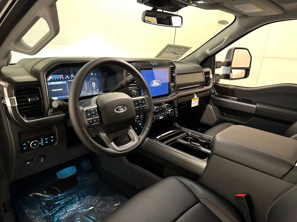 New 2026 Gray Ford Lariat image 40