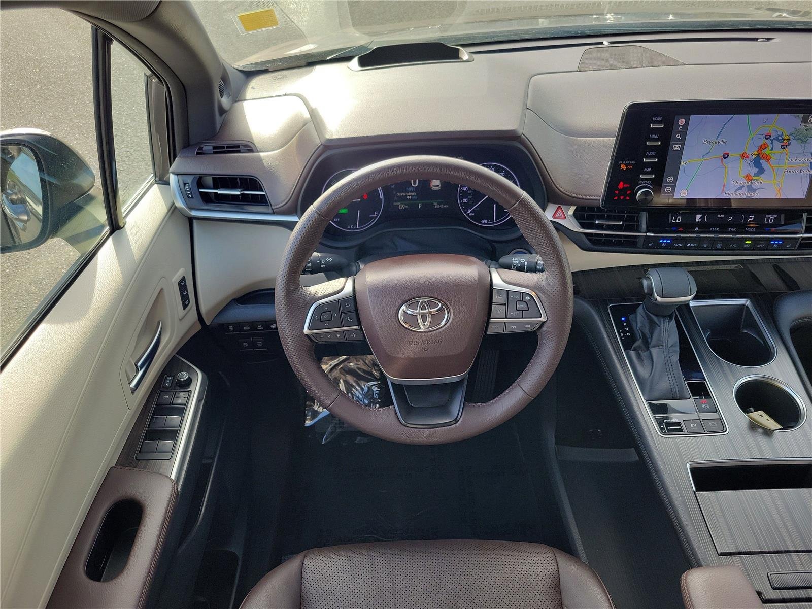 Used 2022 Predawn Gray Mica Toyota Platinum image 29