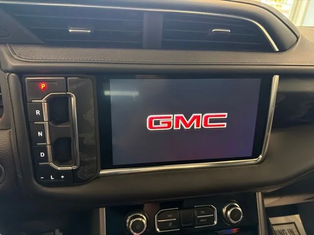 Used 2022 Black GMC Denali image 32