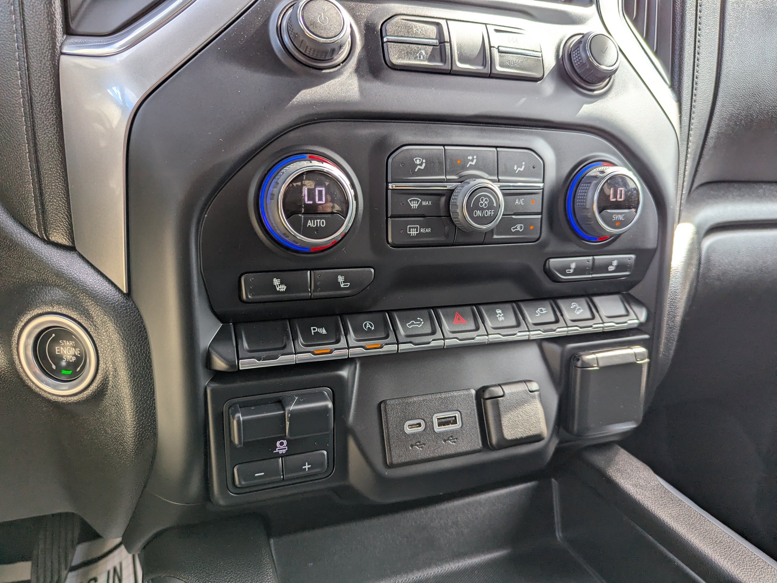 2022 Chevrolet Silverado 1500 Limited RST - Photo 25