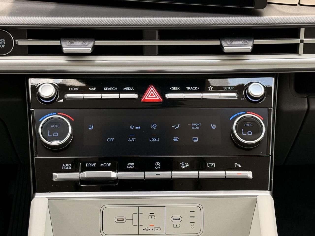 New 2026 Phantom Black Hyundai SEL AWD image 26