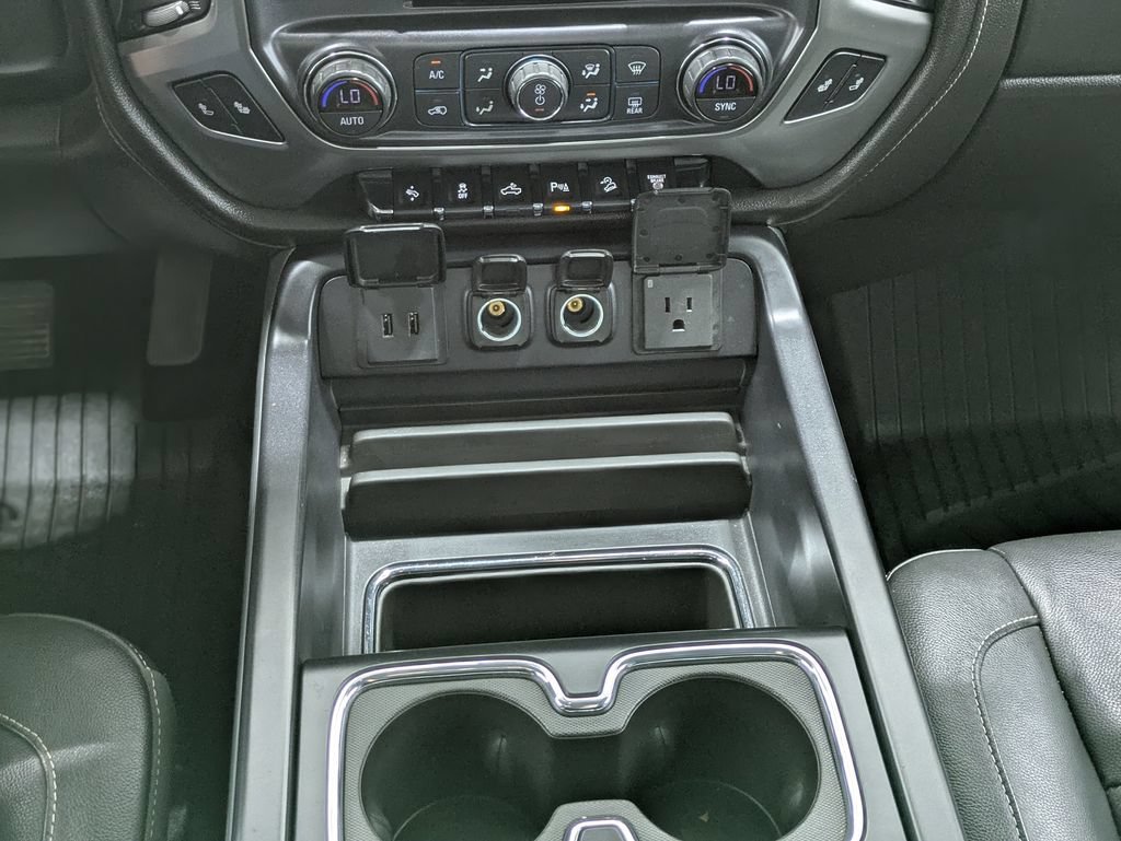 Used 2019 BLACK Chevrolet LTZ image 13
