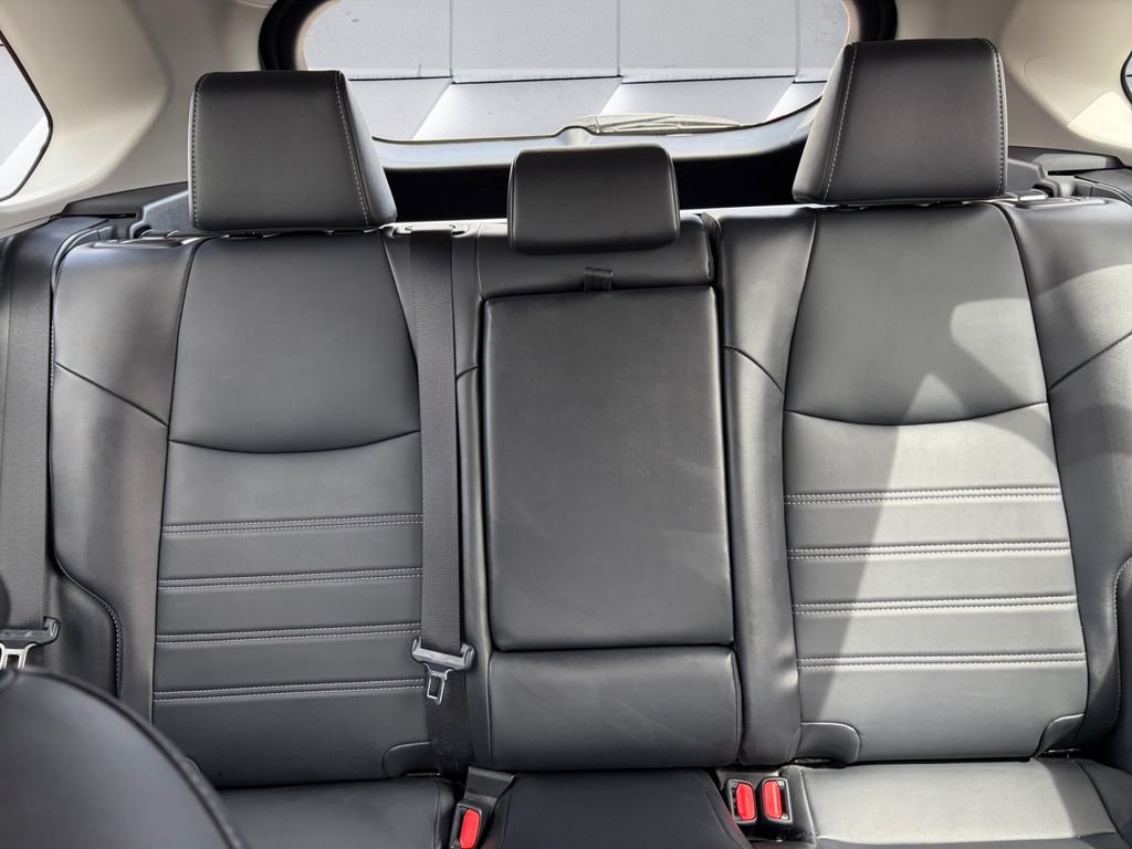 Used 2023 Beige Toyota XLE Premium image 16