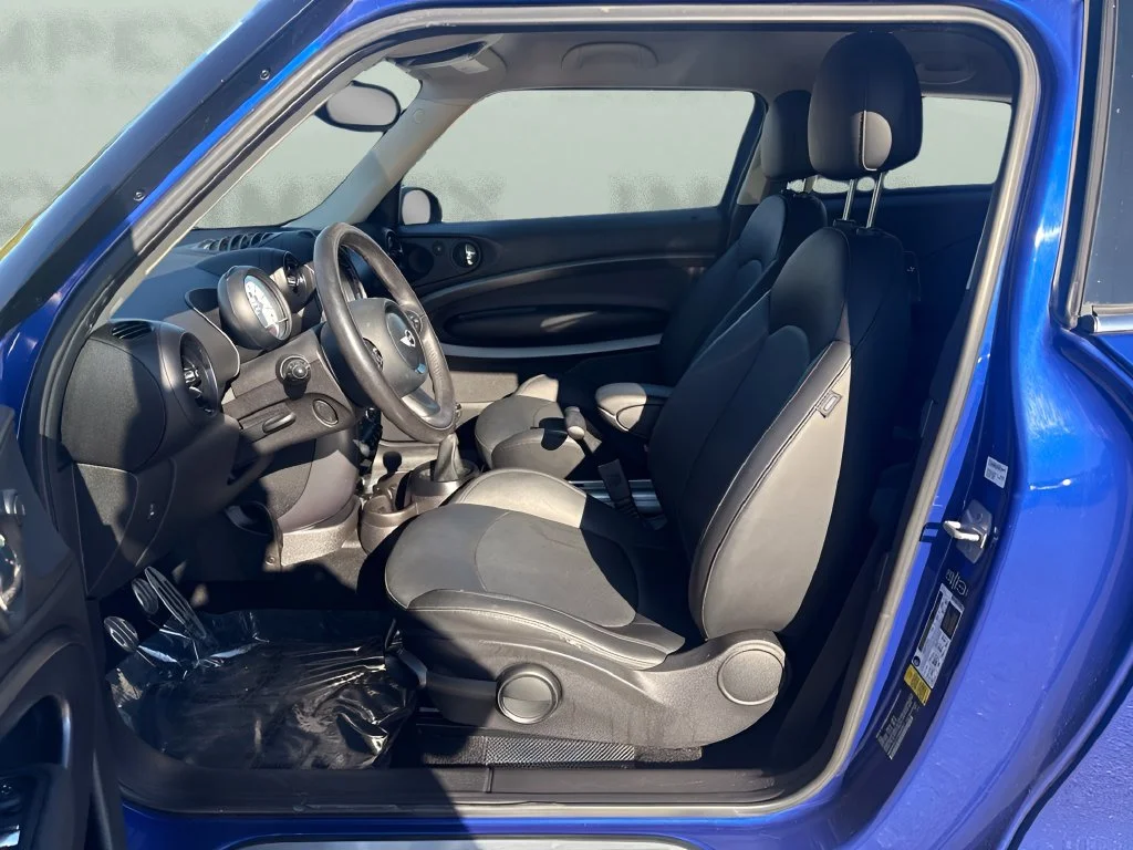 Used 2014  MINI Paceman image 9