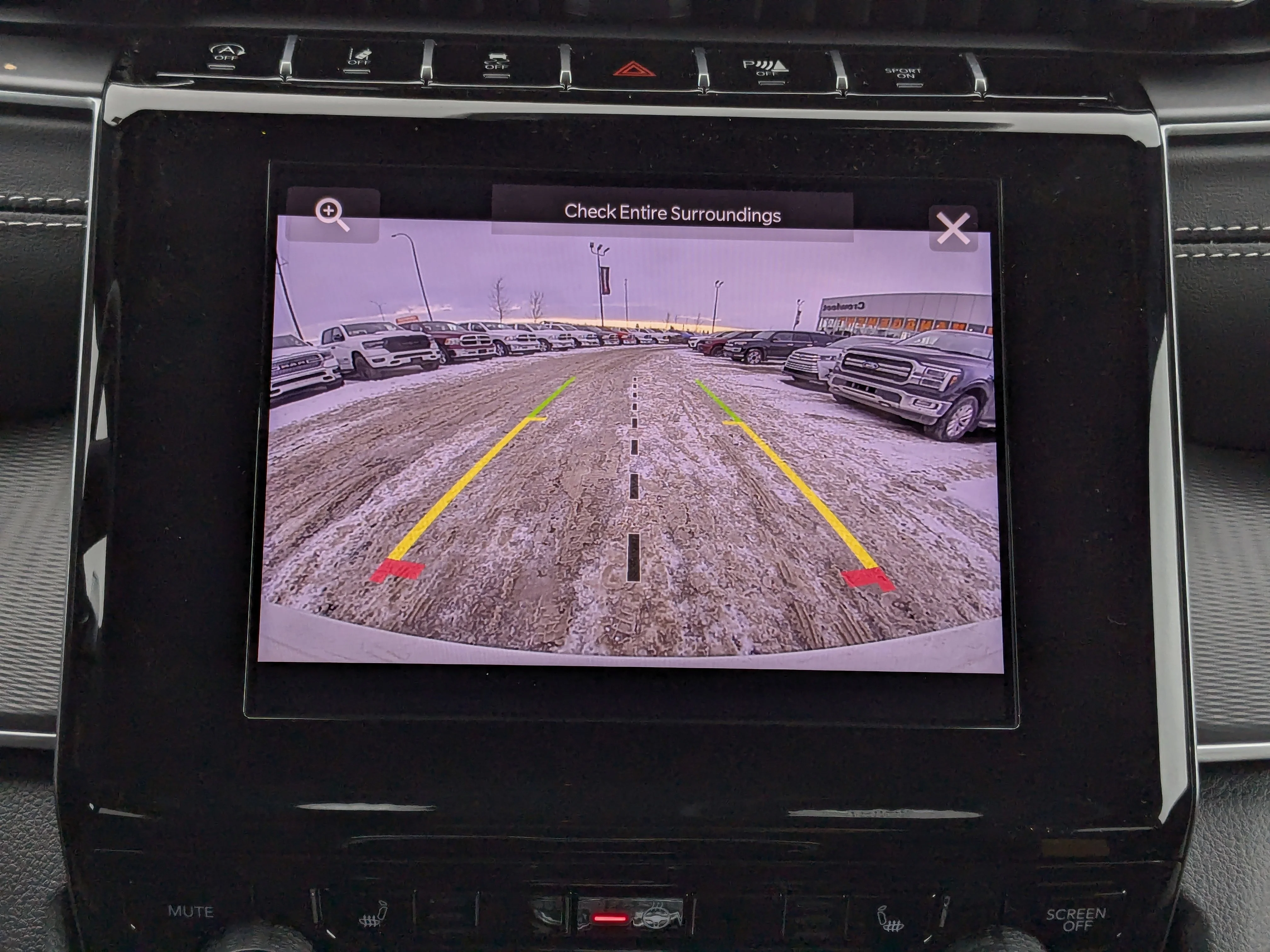 New 2025 White Jeep Laredo - - HEATED SEATS & STEERING - ADAPTIVE CRUISE - LED LIGHTING & TONS MORE! image 21