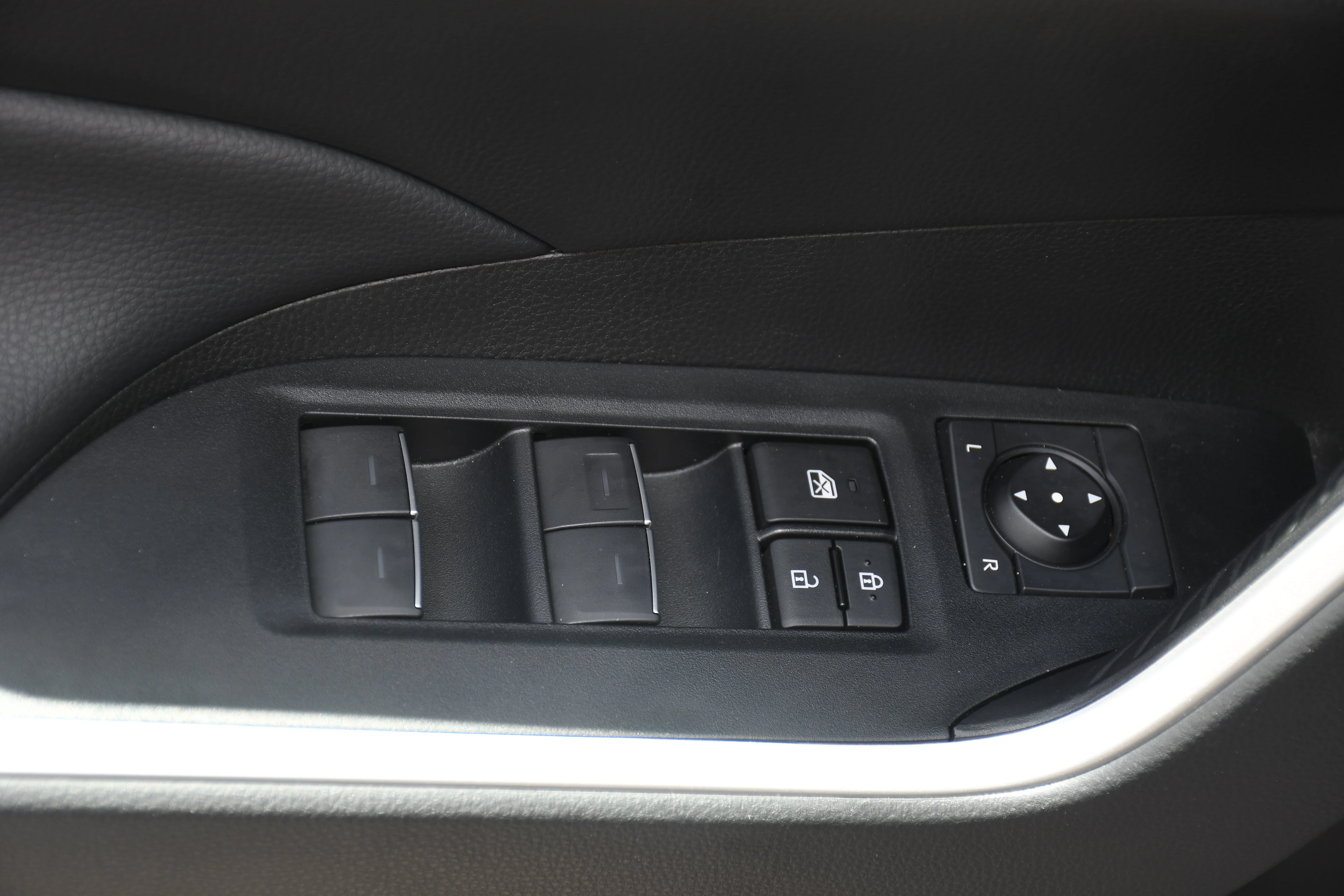 Used 2024 Gray Toyota XLE image 10
