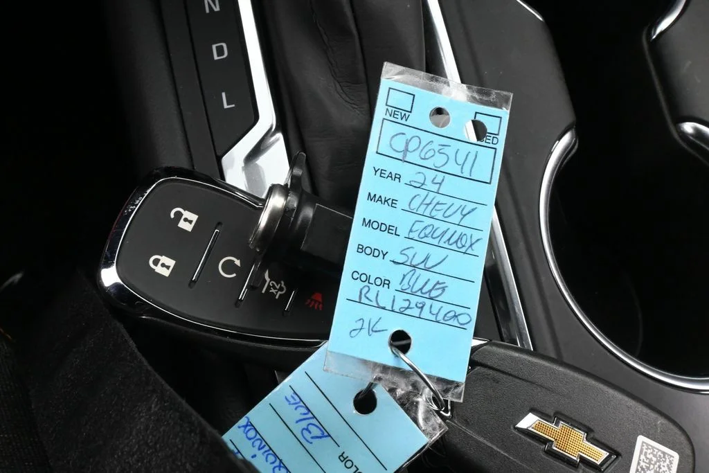 Used 2024 Lakeshore Blue Metallic Chevrolet LT image 22