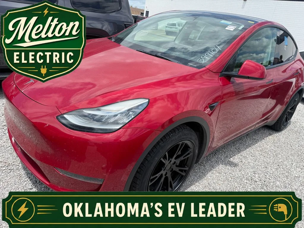 Used 2022 Red Tesla Long Range image 1