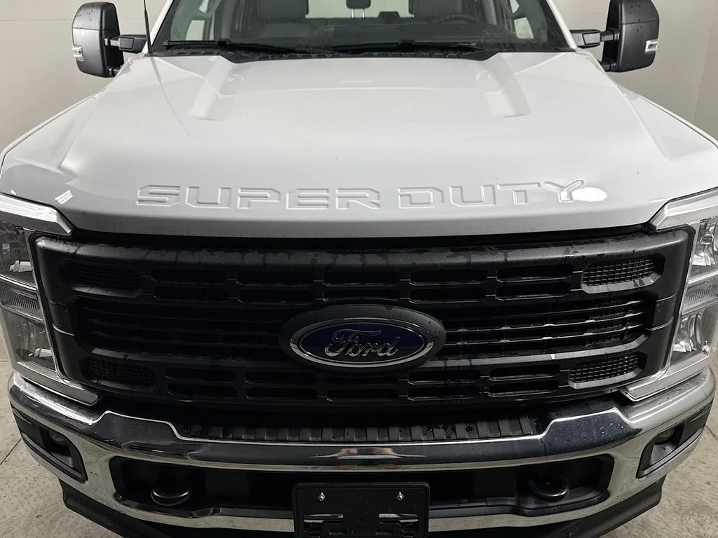 New 2026 Oxford White Ford F-250® XL image 2