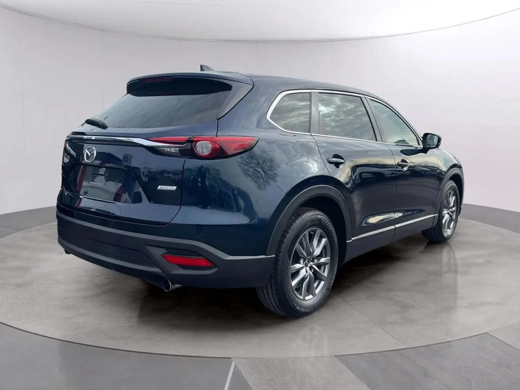 Used 2018 Deep Crystal Blue Mica Mazda Sport image 5