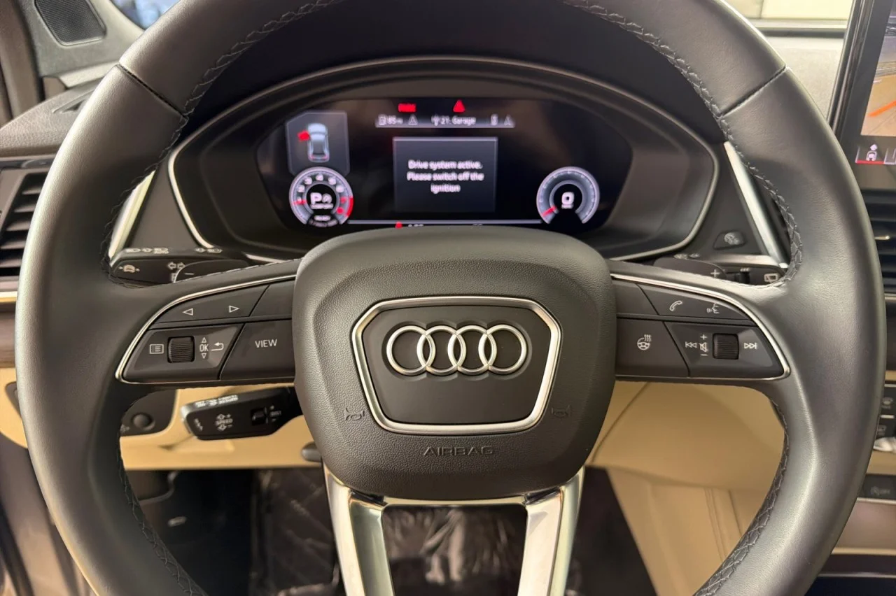 Used 2023 FLORETT SILVER MET Audi S line Premium Plus image 22