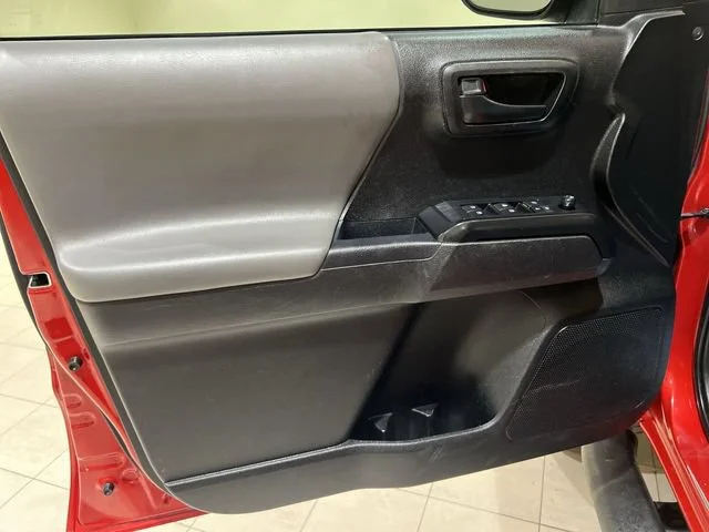 2022 Toyota Tacoma SR - Photo 19