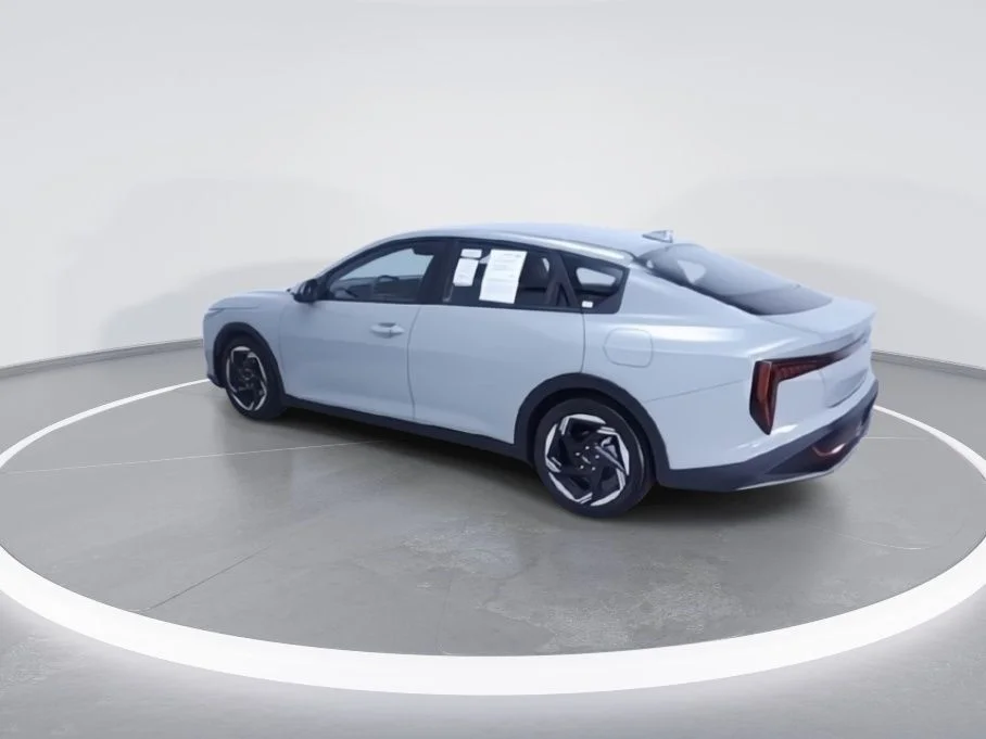 Used 2025 Blue Kia EX image 5