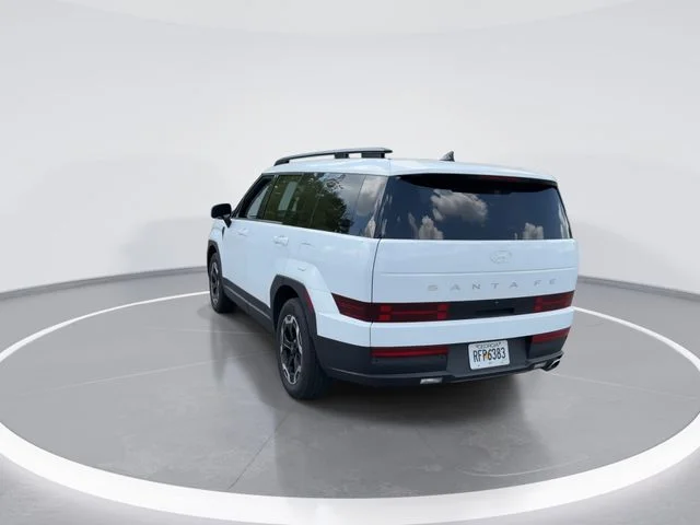 Used 2026 White Hyundai SEL image 7