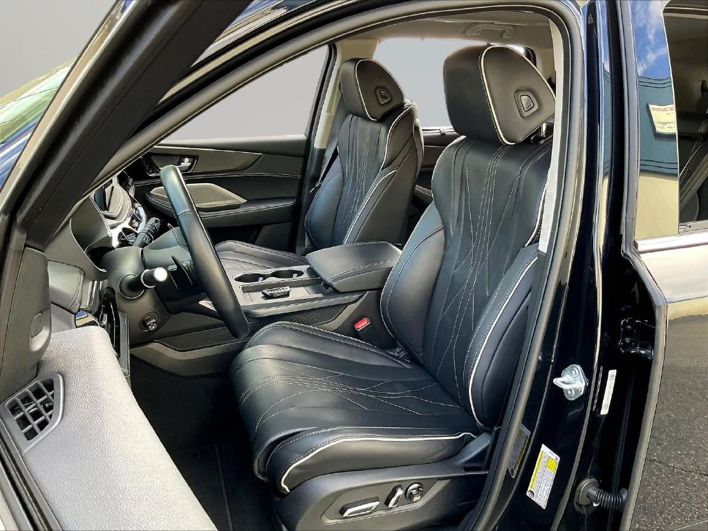 Certified Used 2026 Majestic Black Pearl Acura Advance Package image 23