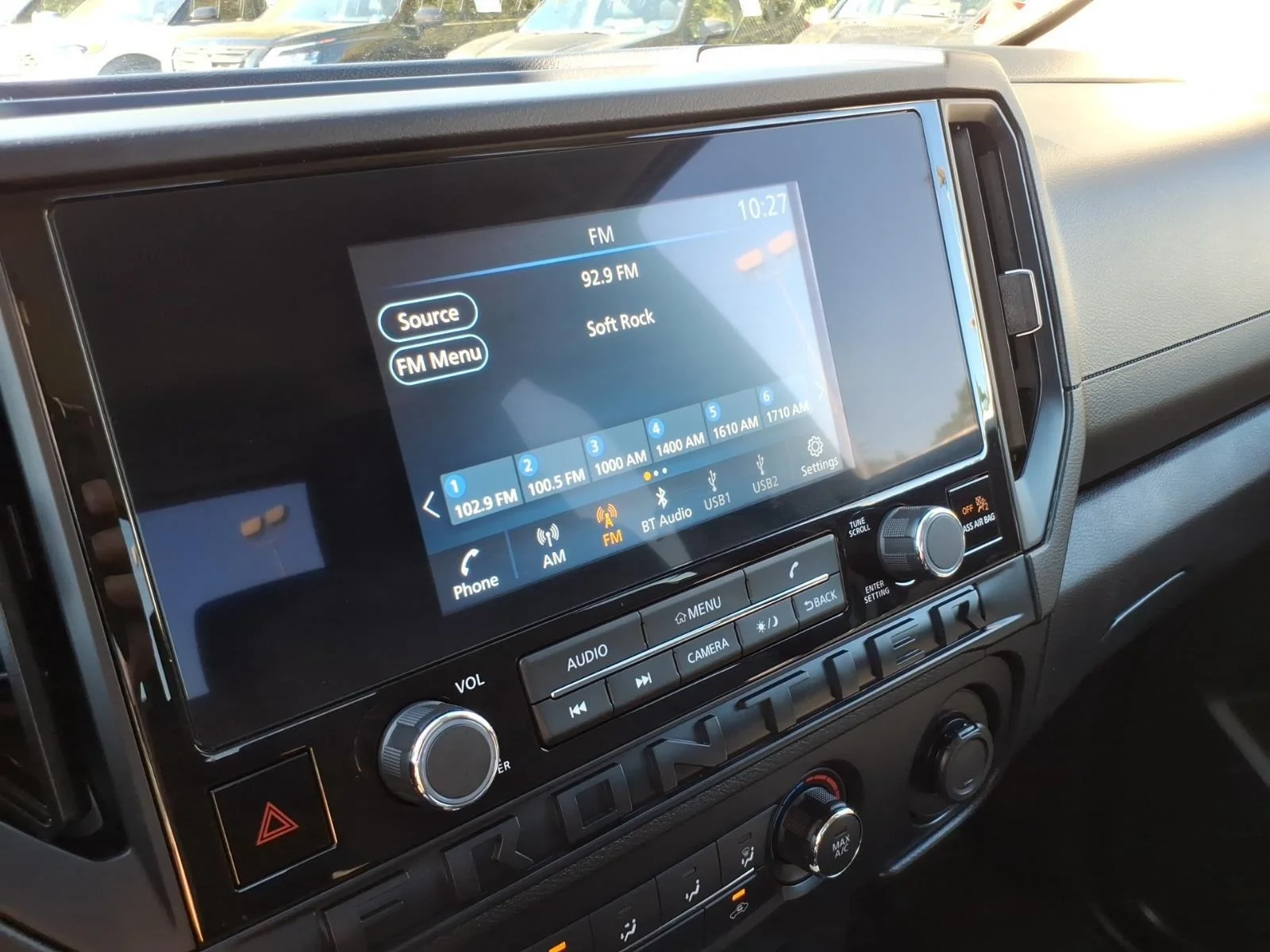 Used 2026 Glacier White Nissan S image 16