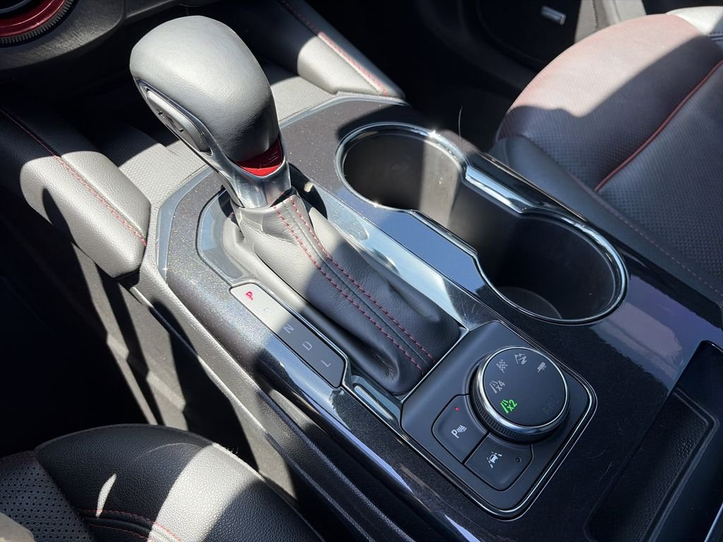 Used 2023 Gray Chevrolet RS image 28
