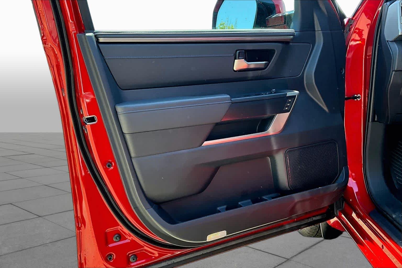 2026 Toyota Sequoia Platinum - Photo 10