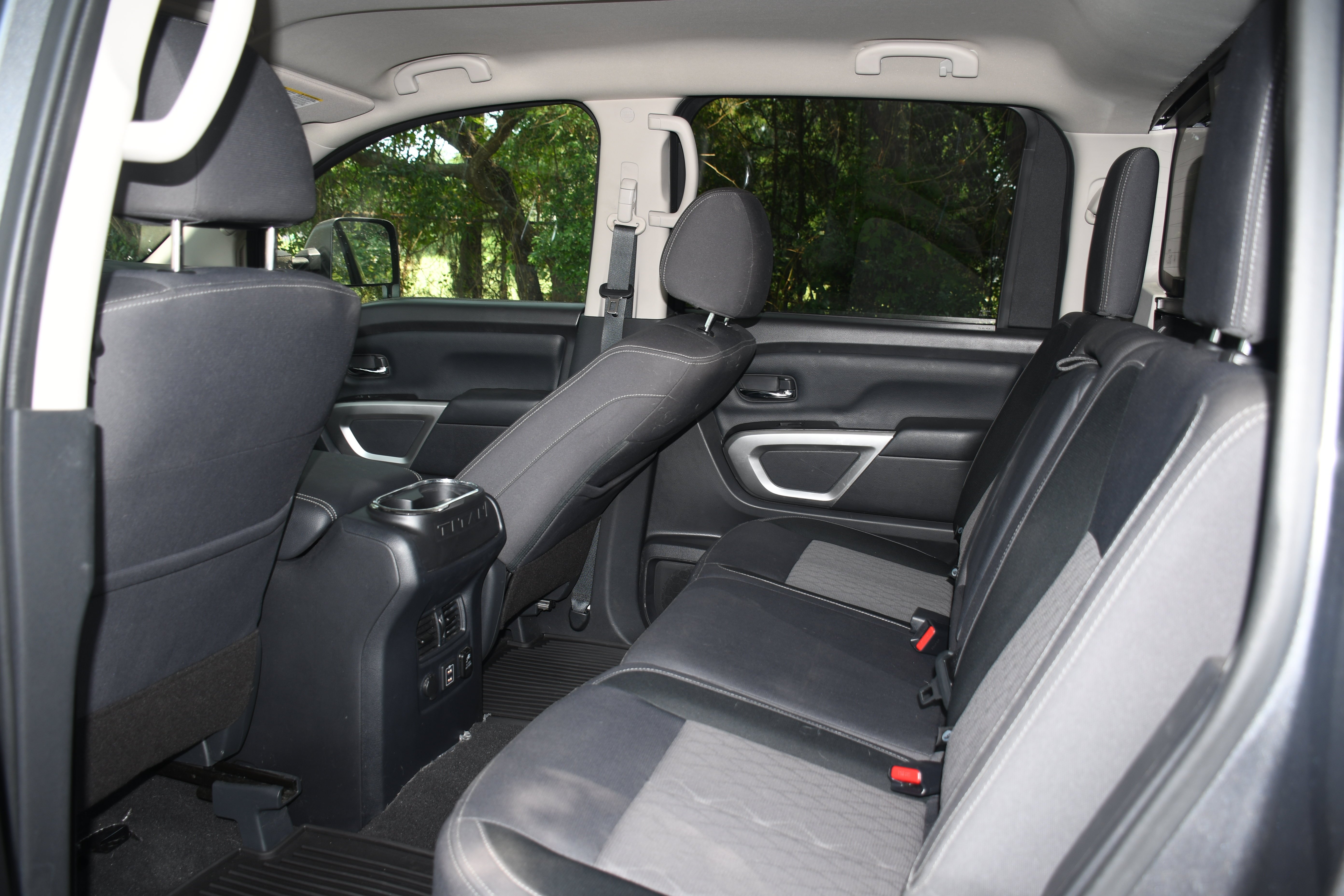 Used 2023 Gray Nissan SV image 15