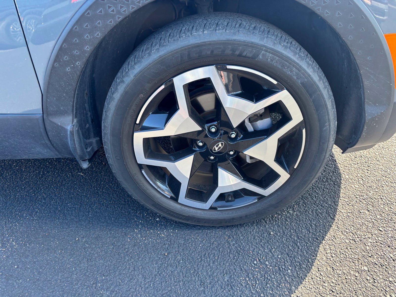 Certified Used 2023 Gray Hyundai Limited image 15