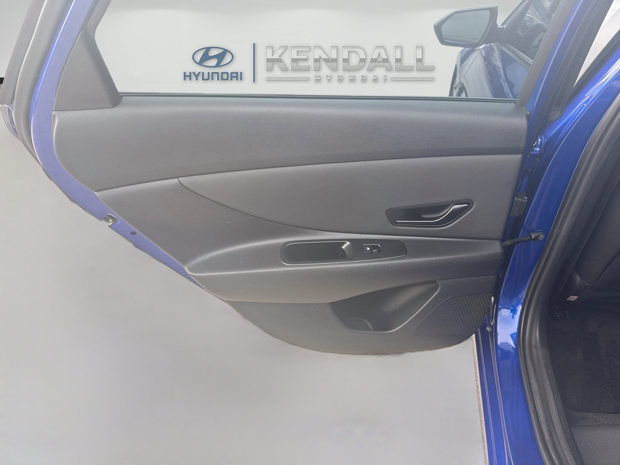 Used 2025 Intense Blue Hyundai SEL Sport image 22