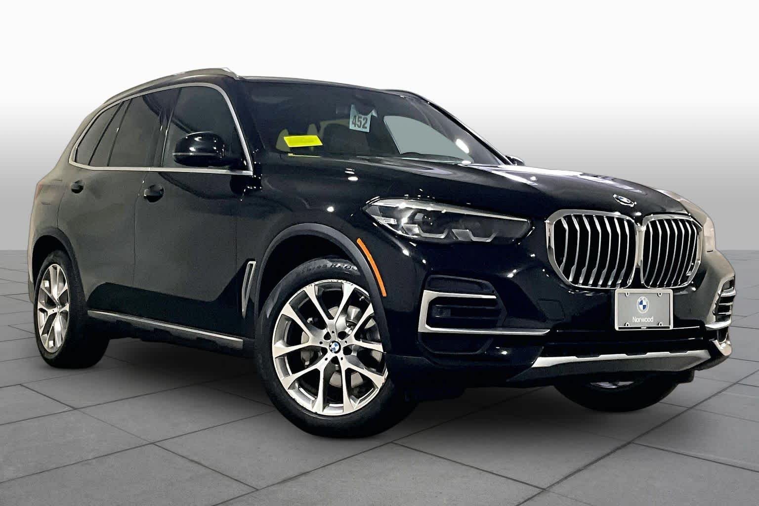 Used 2022 Jet Black BMW xDrive40i image 2