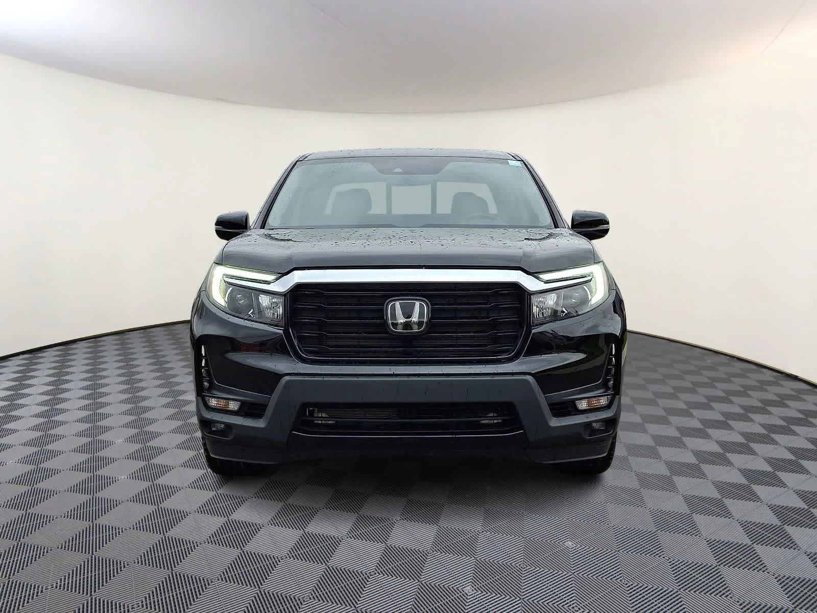 Used 2023 Crystal Black Pearl Honda RTL-E image 3