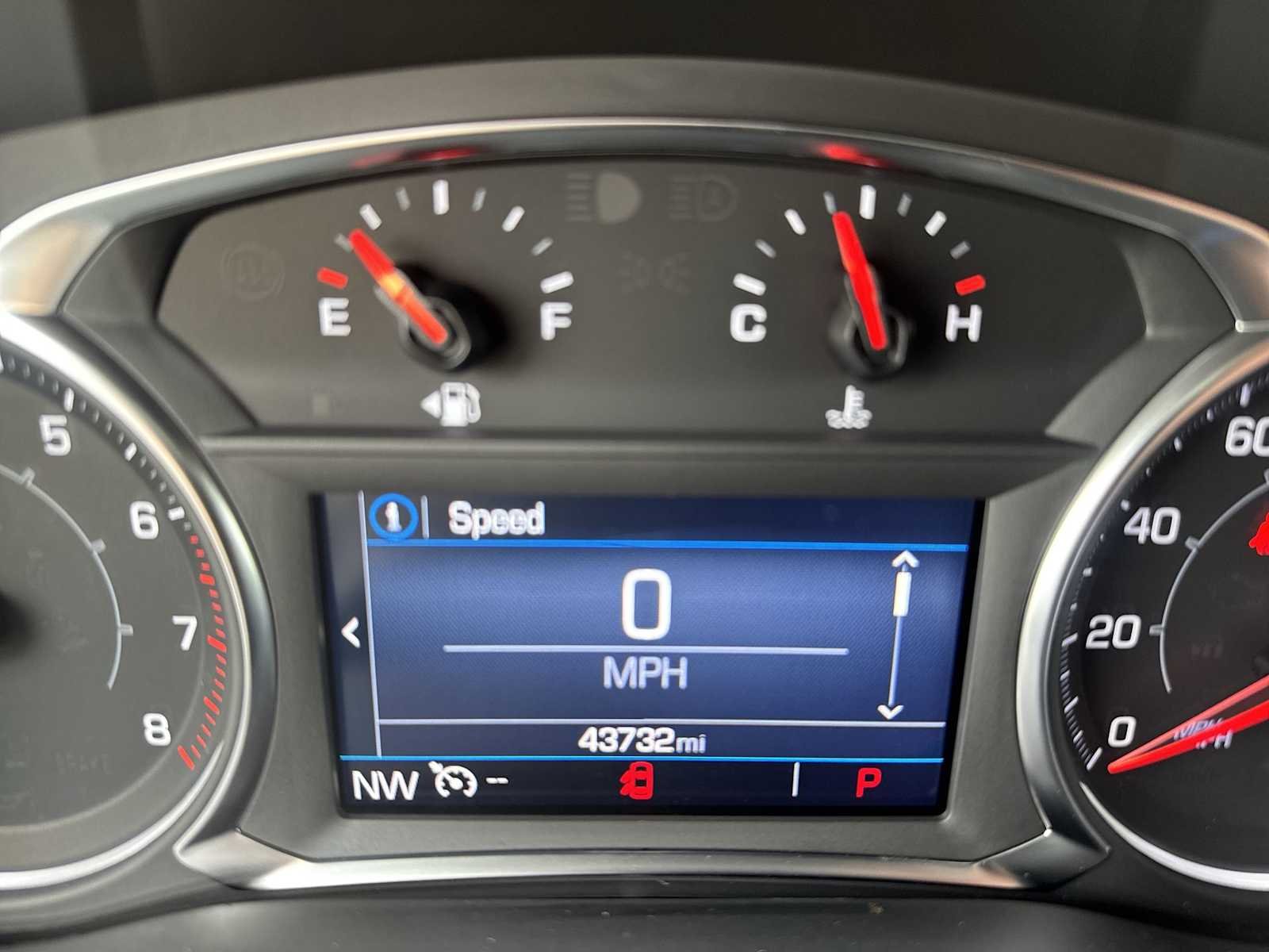 2023 GMC Acadia SLE - Photo 16