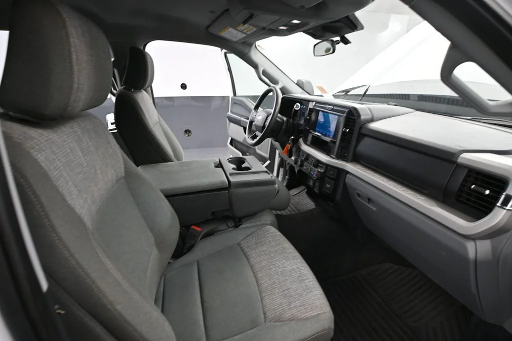 Certified Used 2025 White Ford XLT image 47
