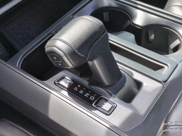 Used 2024 Gray Ford Lariat image 26