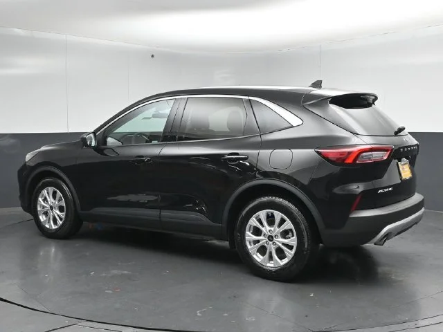 Certified Used 2023 Black Metallic Ford Active image 5