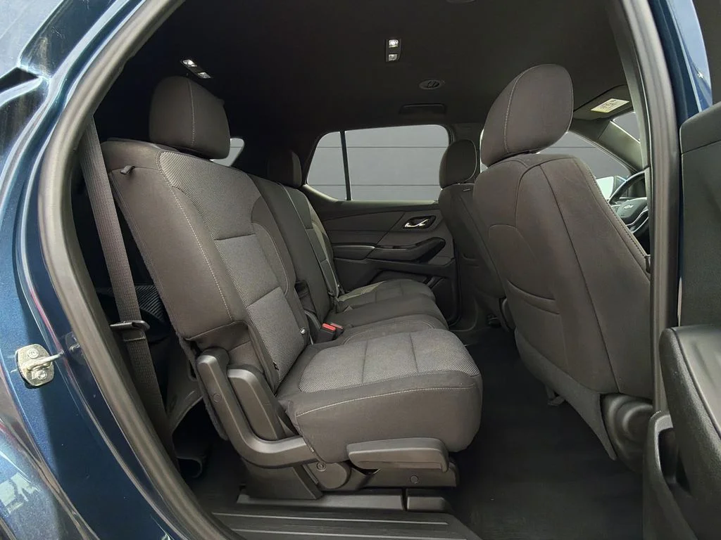 2023 Chevrolet Traverse 1LT - Photo 14