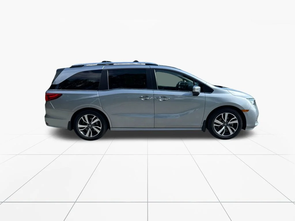 2021 Honda Odyssey Touring - Photo 9