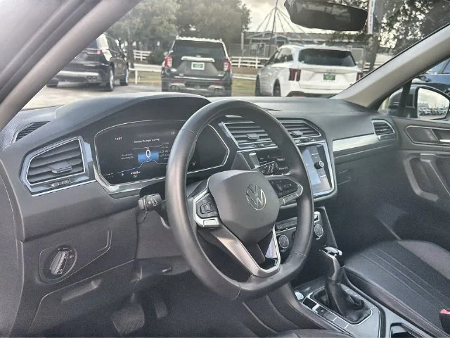 2024 Volkswagen Tiguan SE - Photo 10
