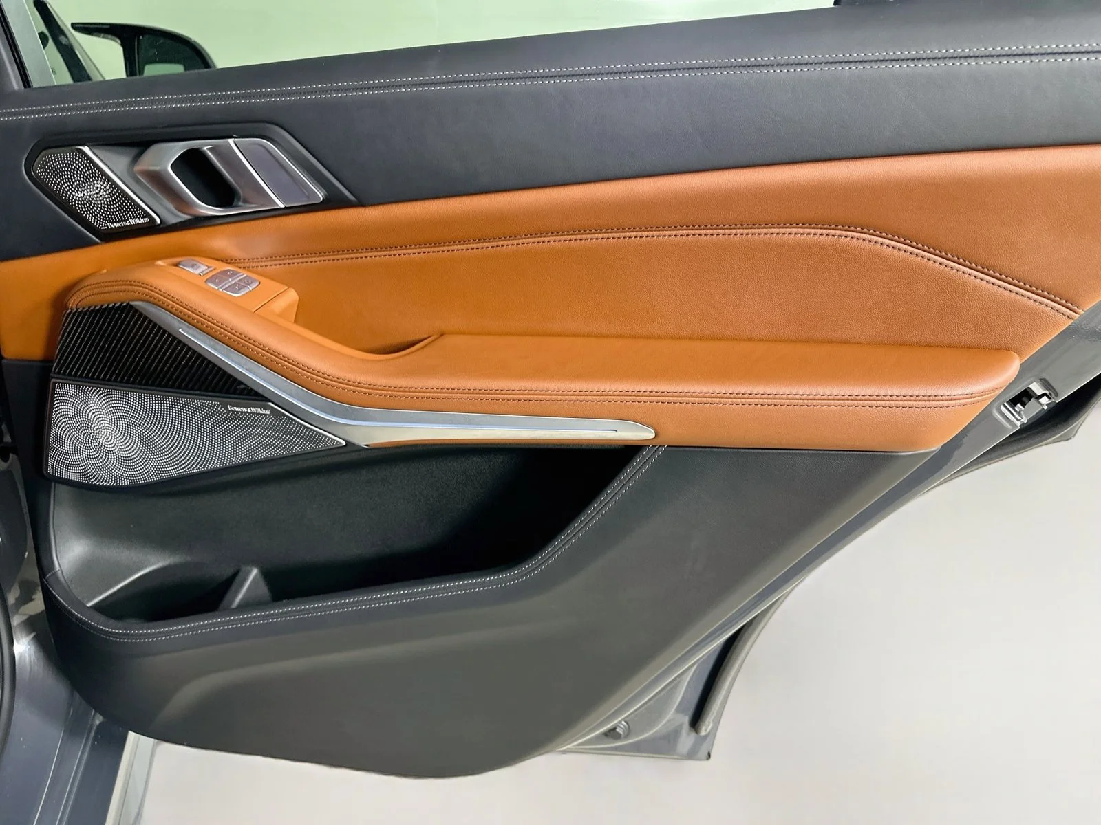 Used 2023 Gray BMW  image 41