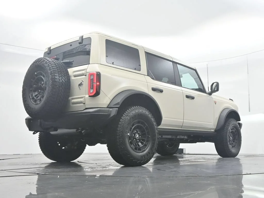 New 2026 Desert Sand Ford Badlands® image 54