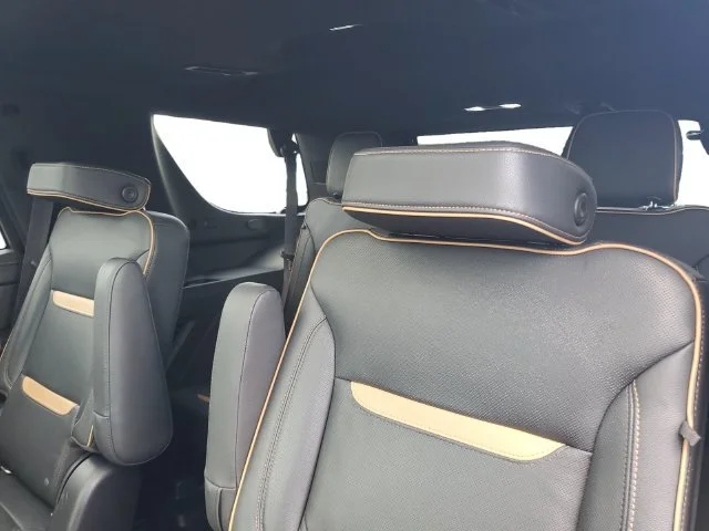 Used 2021 ONYX BLACK GMC AT4 image 27