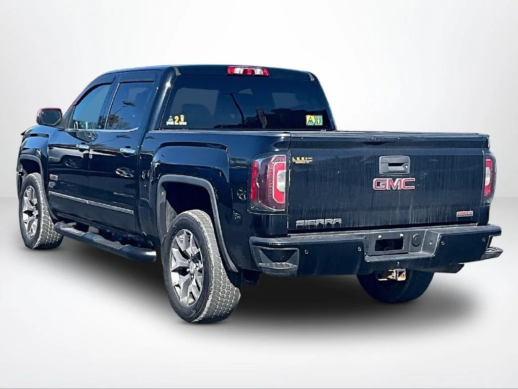 Used 2016 Black GMC SLE image 11