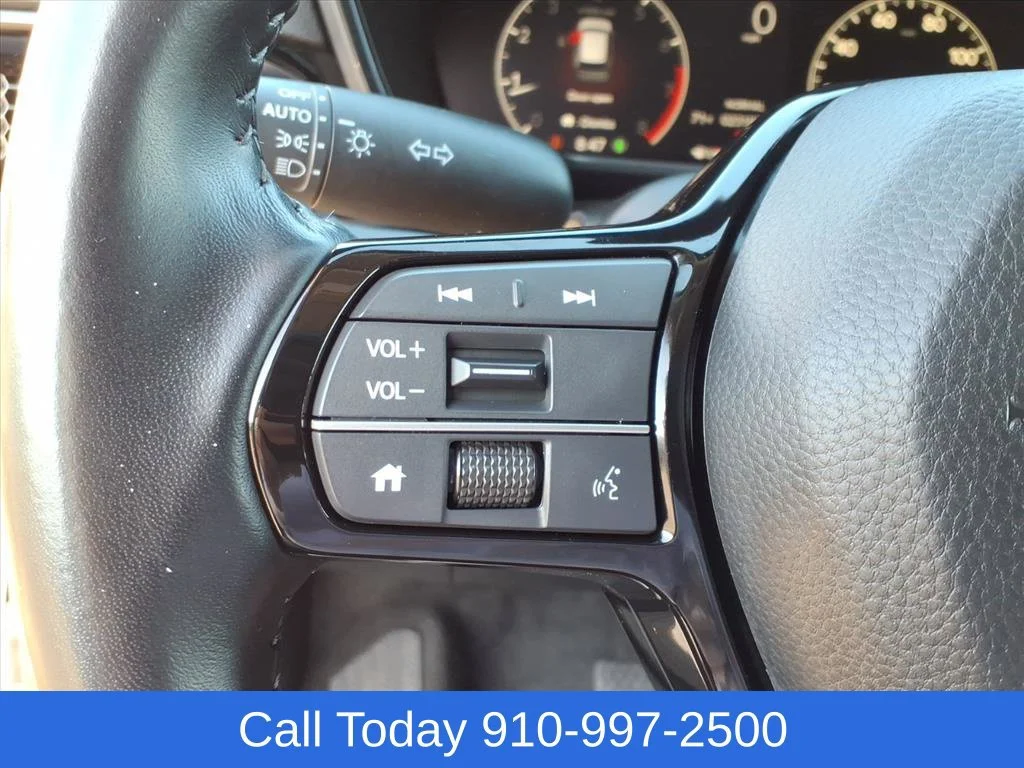Used 2025 Gray Honda EX-L image 20
